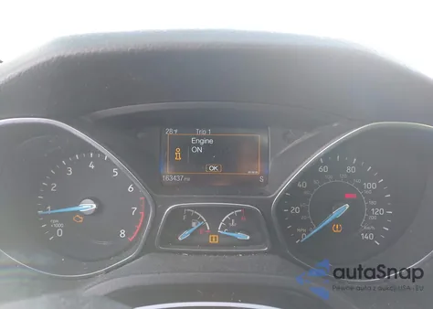 2015 Ford Focus Se z USA, uszkodzony, nr VIN 1FADP3FE8FL377903